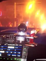 最火国产车合集视频播放,盘点最火视频合集，领略民族汽车风采