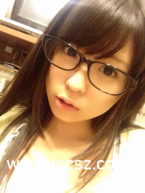 午夜精品国产小视频